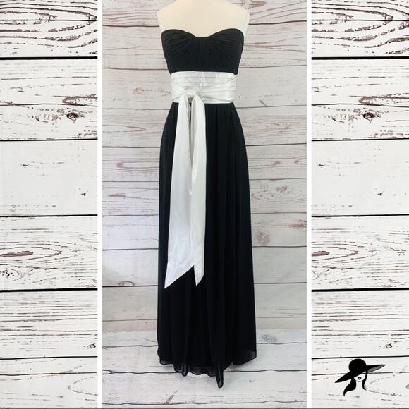 Bill Levkoff Dresses & Skirts - Bill Levkoff black white pleated bust long bride